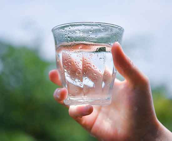 Sağlık Problemlerinizin Bazıları Yeterince Su İçmemenizden Kaynaklanıyor Olabilir mi? 